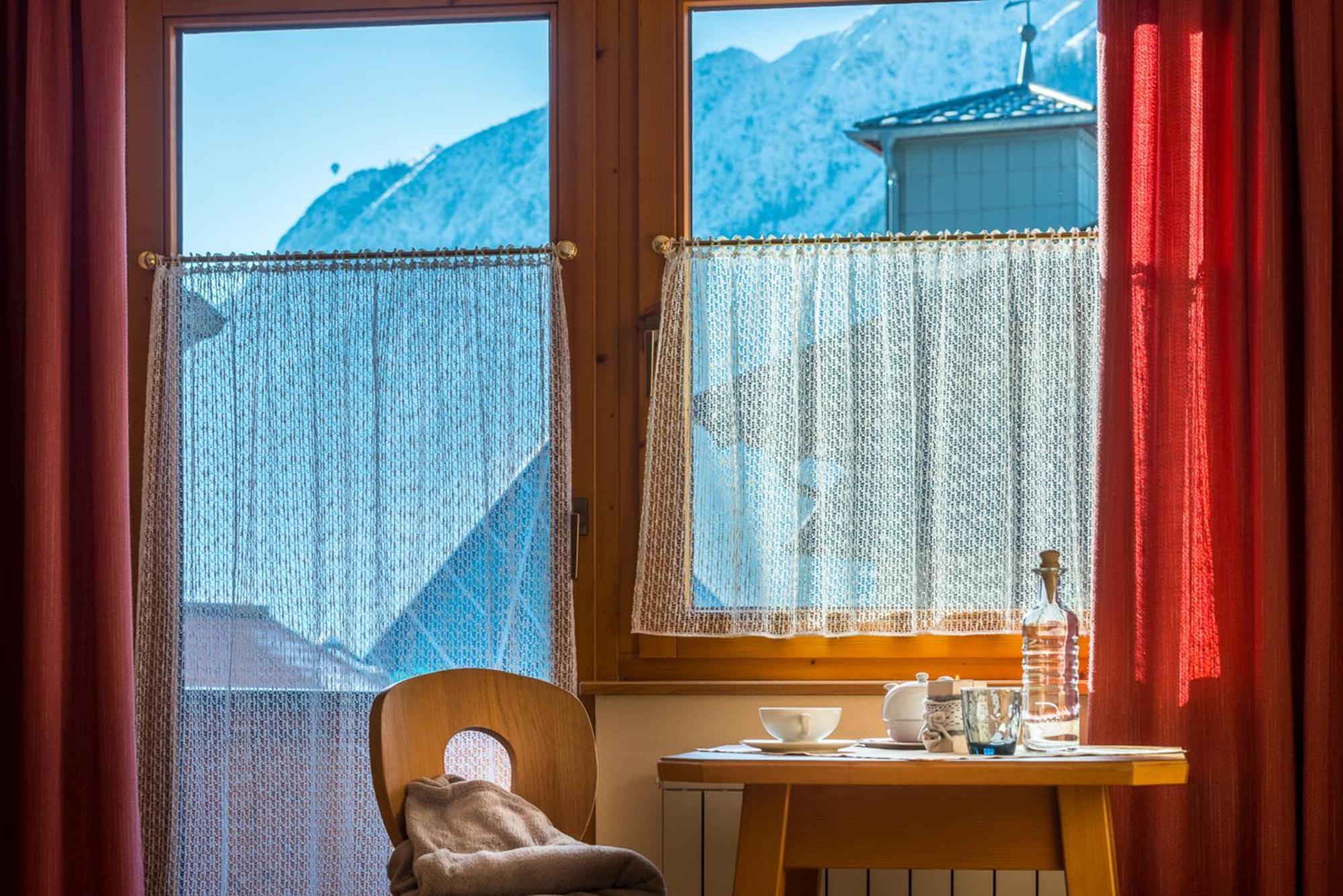 Appartementhaus Alpenrose Пертизау Номер фото